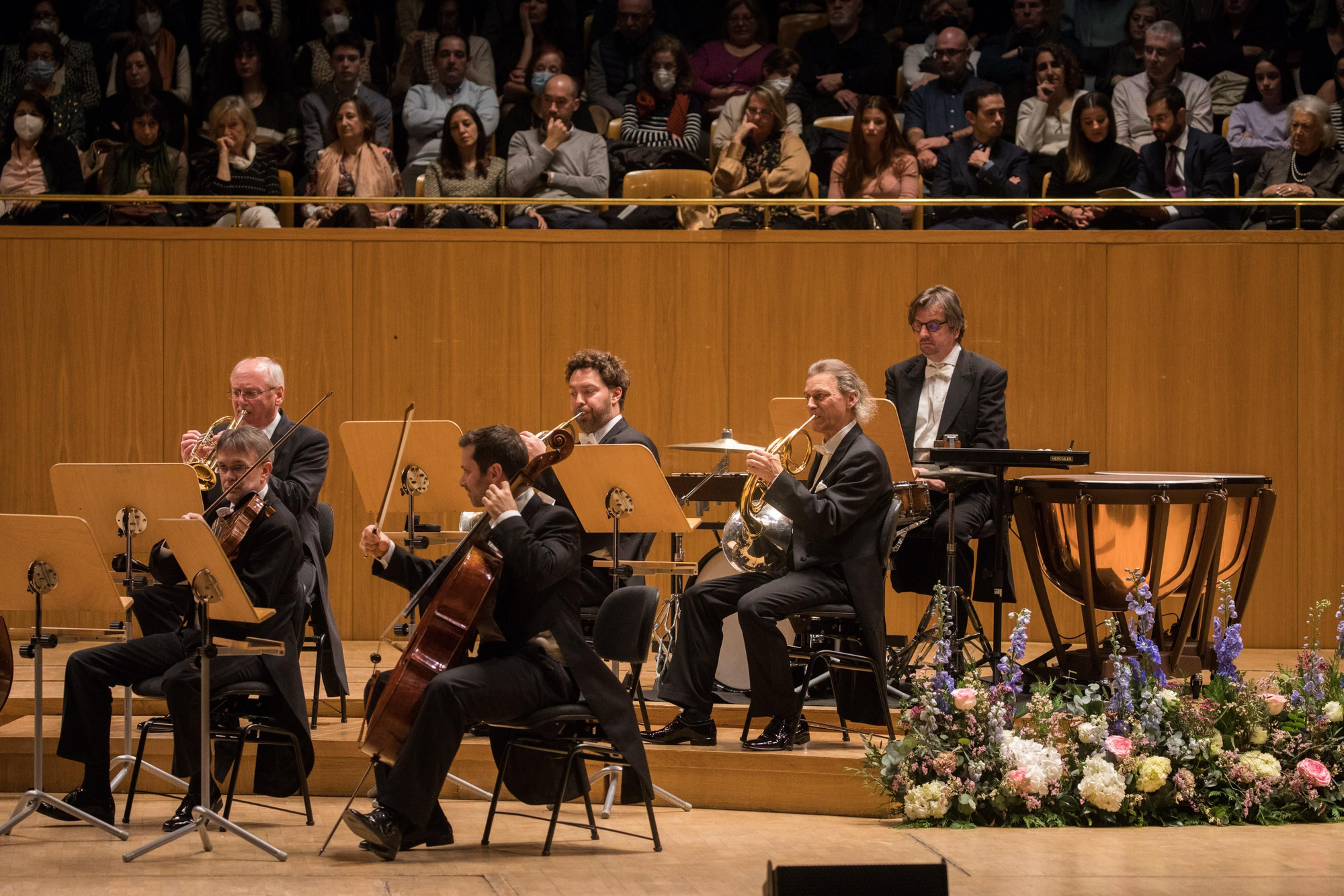 Parte del conjunto Philarmonic Ensemble tocando en Madrid
