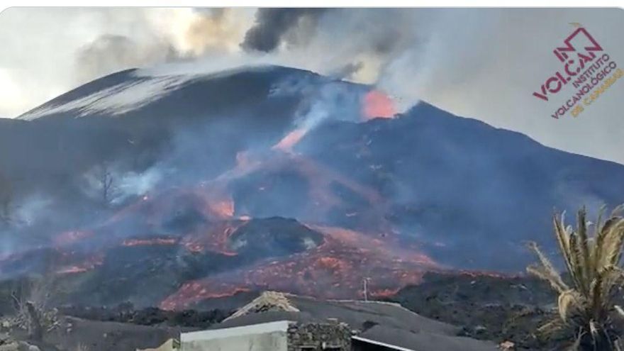 Surge una nueva boca en el flanco del volcán de La Palma