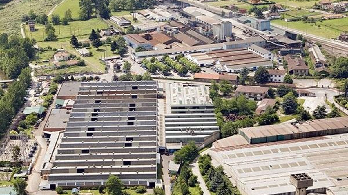 Vista aérea de las instalaciones de Nissan en Los Corrales de Buelna. | ARCHIVO