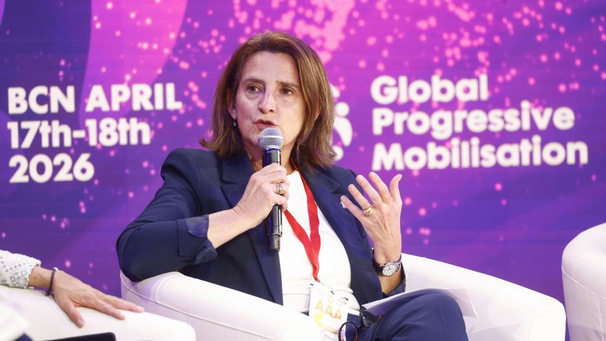 La vicepresidenta de la Comisión Europea, Teresa Ribera interviene en la segunda y última jornada de debates de La Global Progressive Mobilization en Barcelona, este sábado. EFE/ Quique García