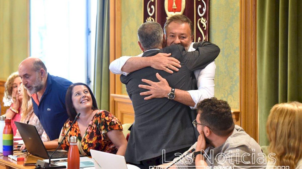 Pleno extraordinario en el Ayuntamiento de Cuenca