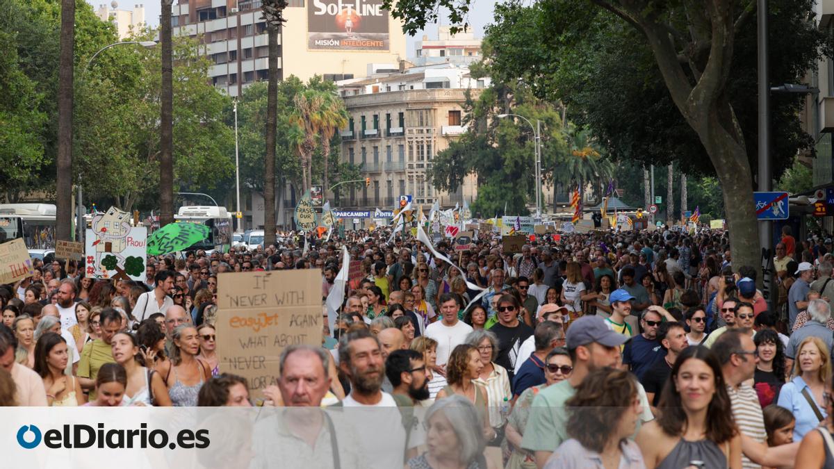 Miles de personas convierten Palma en un clamor contra la turistificación: "Mallorca ha llegado al límite"
