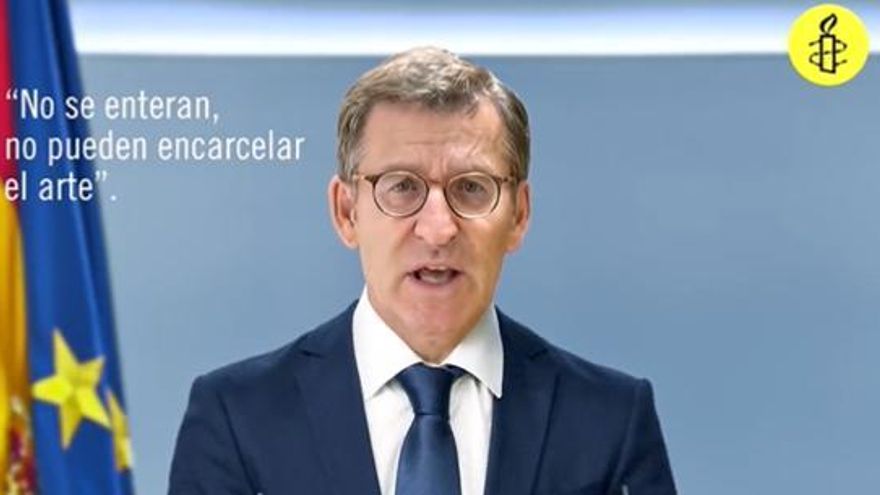 Escena de la campaña de Amnistía Internacional, generada con inteligencia artificial.