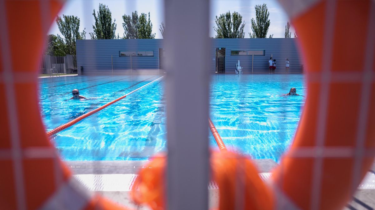 Imagen de una piscina municipal en Madrid