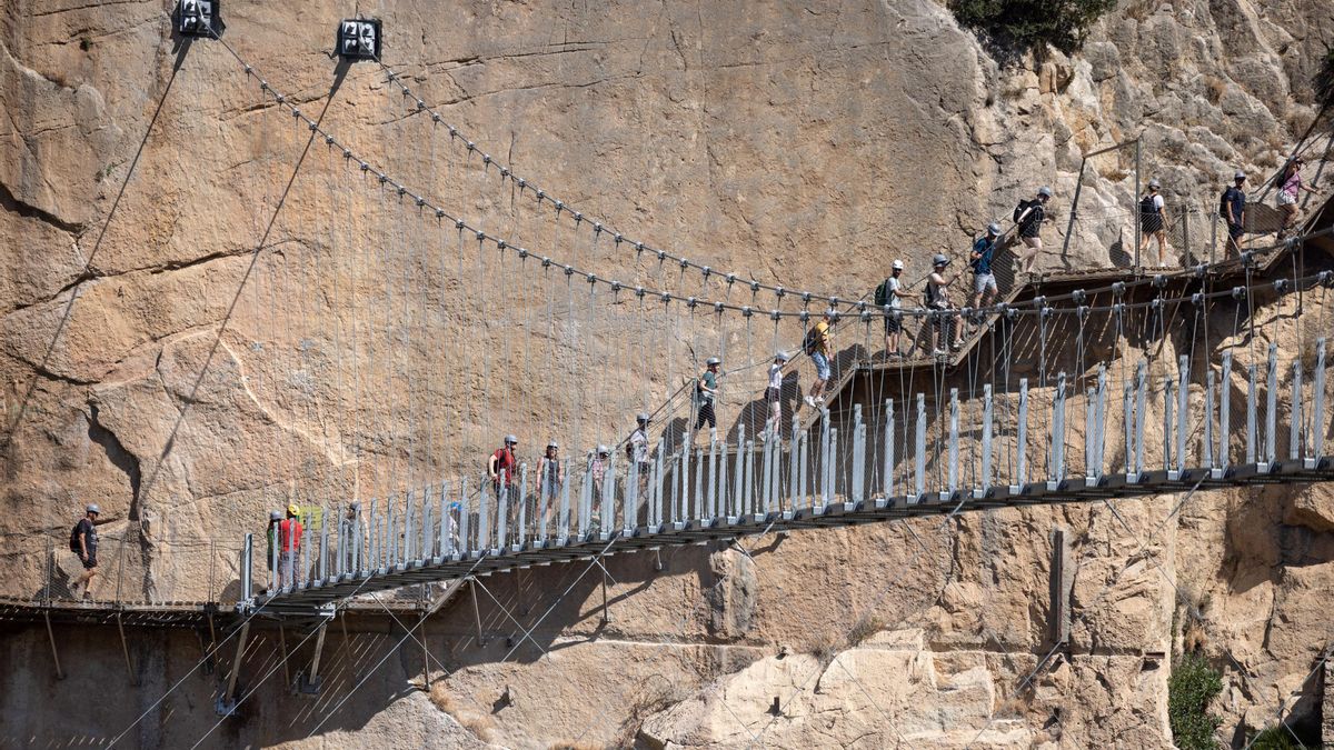Las entradas de invierno y primavera para el Caminito del Rey salen a la venta este miércoles a un precio de diez euros