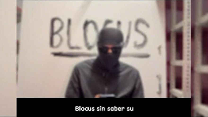 Imagen de este viernes de uno de los tres detenidos en Valencia . EFE/Guardia Civil