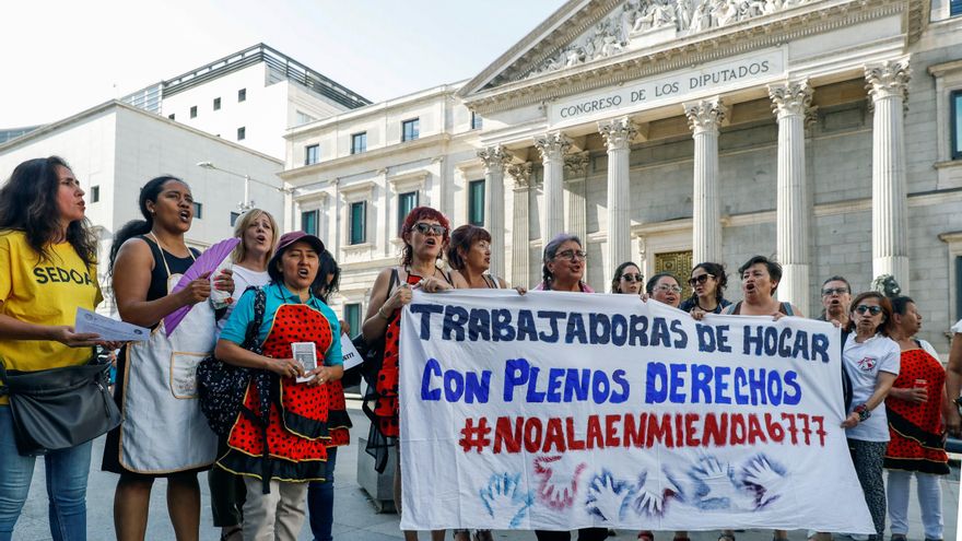 Las trabajadoras del hogar podrán cobrar el paro y se elimina su despido sin causa