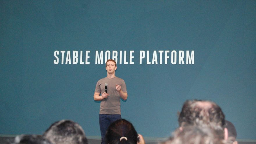 Los centros de datos irrumpen como "columna vertebral" de la tecnología y sostén de la IA