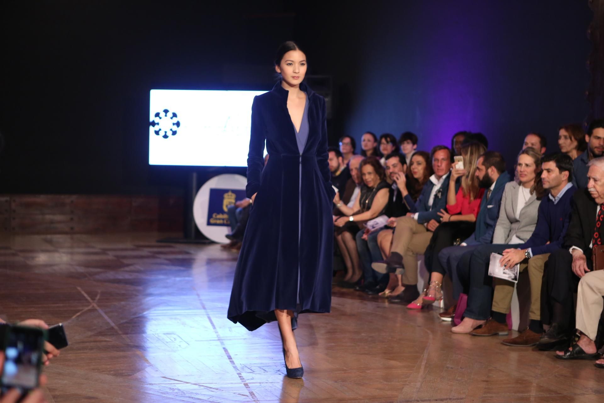 Desfile de Ogadenia Couture en Gran Canaria Moda Cálida (Alejandro Ramos)