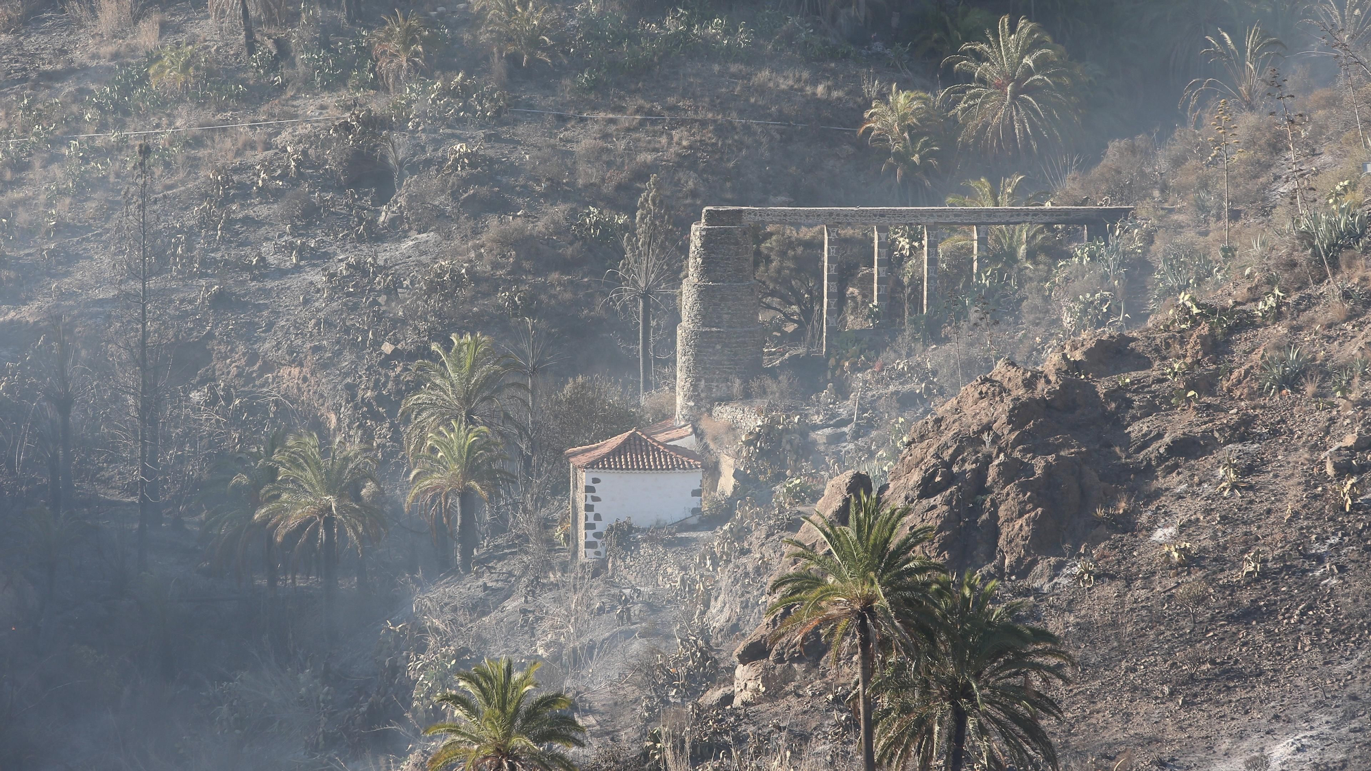 El incendio de Fataga del pasado sábado, en imágenes