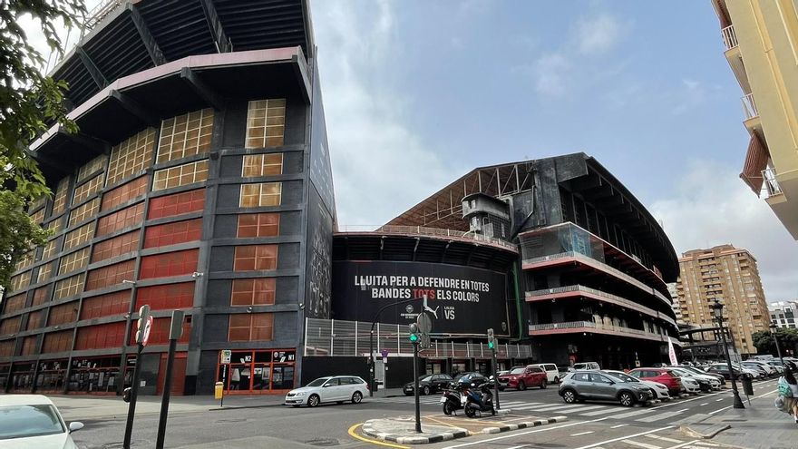 El Valencia CF cifra en 14,8 millones y en un plazo de 12 meses la demolición de Mestalla y la urbanización del entorno