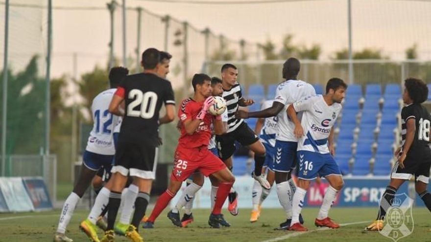 El CD Tenerife repetirá experiencia en el Pinatar Arena