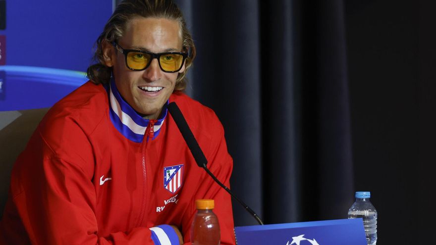 Vicente Miralles, oftalmólogo, sobre las gafas amarillas de Marcos Llorente: "No están indicadas para tratar ninguna enfermedad"