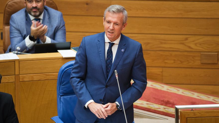 El presidente de la Xunta, a tres días del 25-N: "No hay que hacer política con la igualdad de las mujeres"