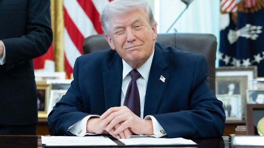 Trump afirma que Irán le pidió un alto el fuego y que lo considerará si reabre Ormuz