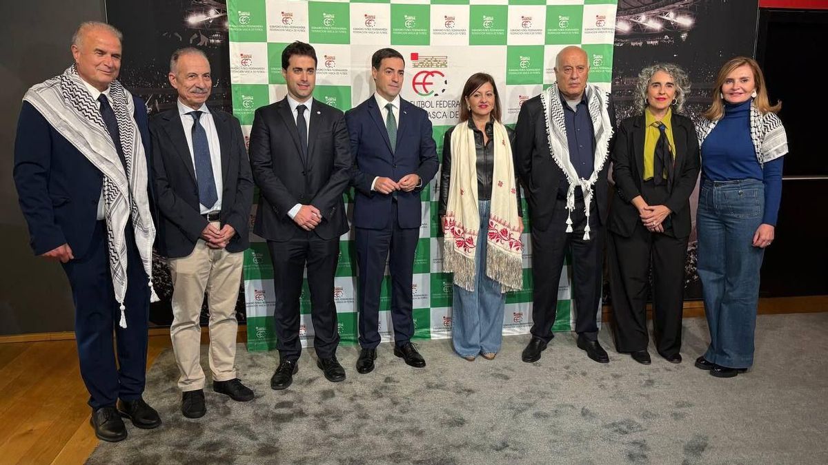Y una ministra de España presidió el partido de la selección vasca: el gran simbolismo político del partido contra Palestina