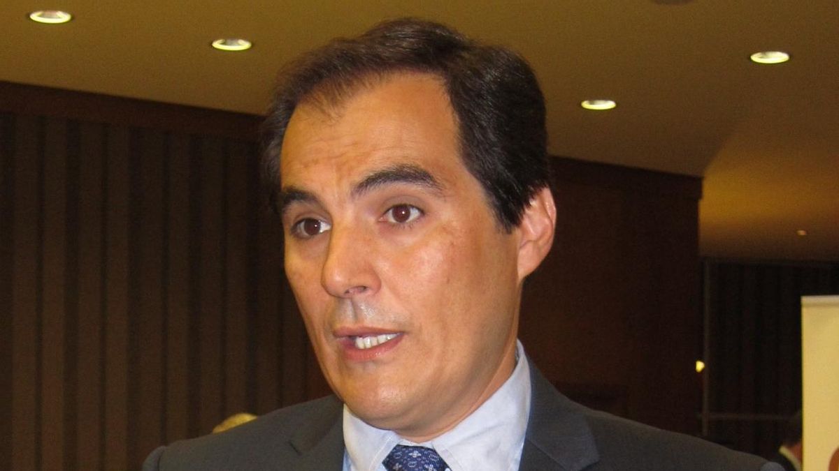 Nieto defiende la decisión "adecuada" de López porque en el PP "siempre" se eligen "los intereses ciudadanos"