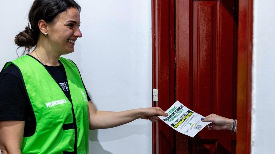 Más Madrid activa el 'puerta a puerta' con vecinos de Chamberí: "Es increíble hasta qué punto la gente quiere ser escuchada"