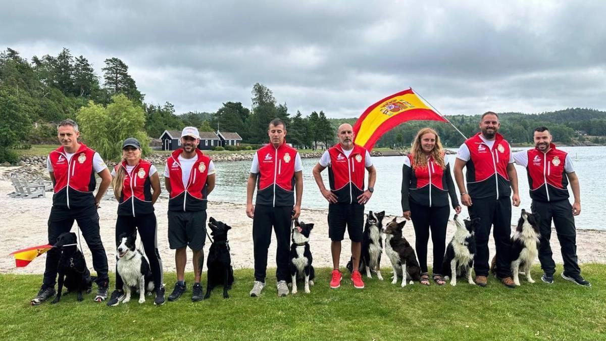 Toni Aguilar y su inseparable Zizou llevan a Córdoba al top mundial de obediencia canina
