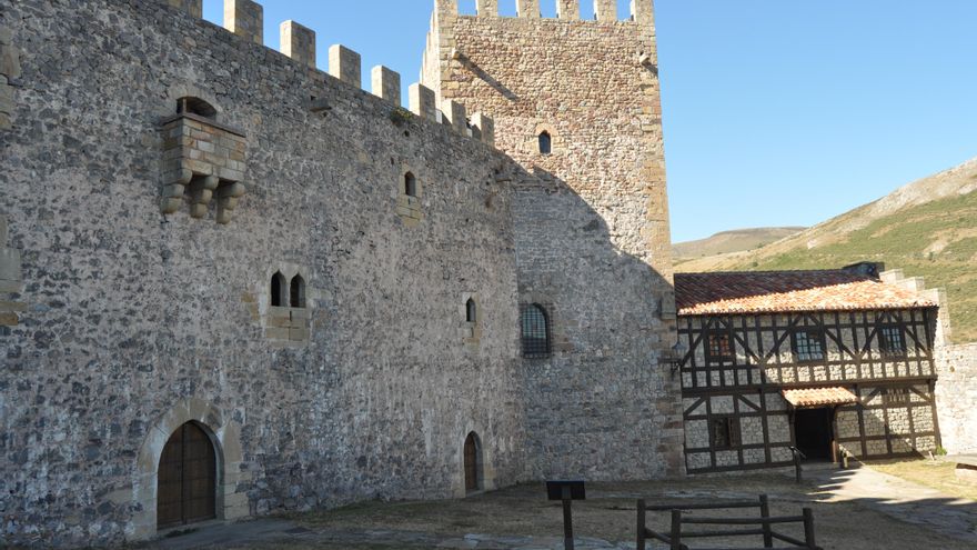 Este castillo medieval de Cantabria que fue defendido por la 'Leona de Castilla' y tardó tres siglos en construirse