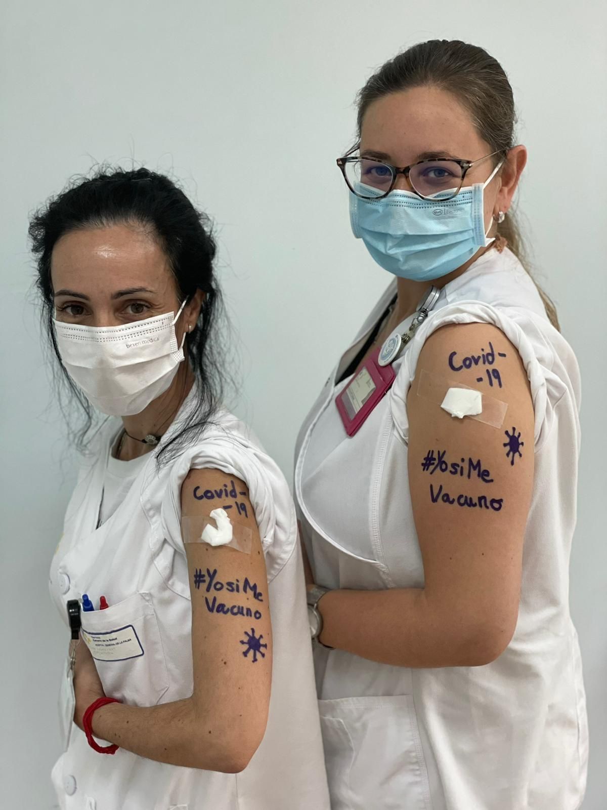 Ana López Cadenas y Ana Pérez González, enfermeras del equipo de Medicina Preventiva del Hospital General de La Palma.