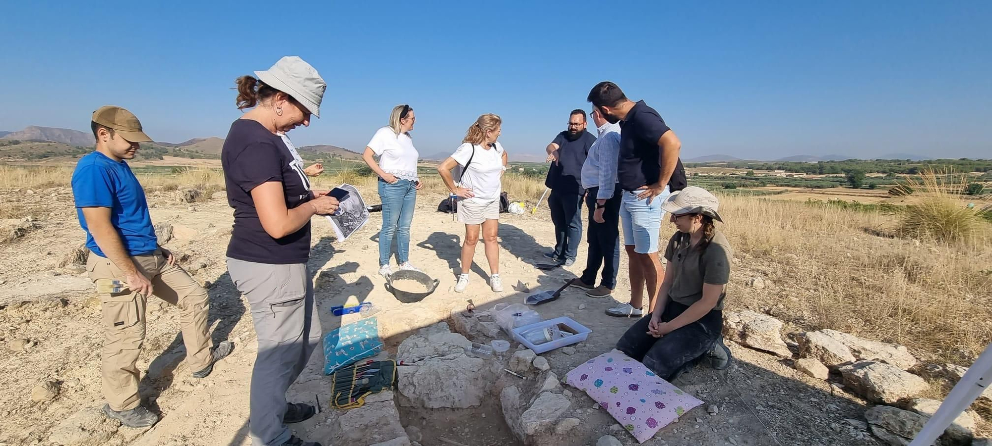 En 1993 unas obras de construcción de una balsa de riego cercana pusieron al descubierto una serie de tumbas que obligaron a realizar una excavación arqueológica de urgencia para salvaguardar el lugar. Durante esta actuación se documentaron más de una treintena de tumbas de cronología visigoda. Ahora, los investigadores creen que este cementerio debe albergar alrededor de un centenar.