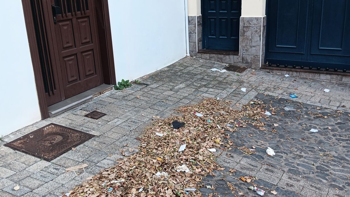 Quejas por la suciedad en algunas calles de Santa Cruz de La Palma