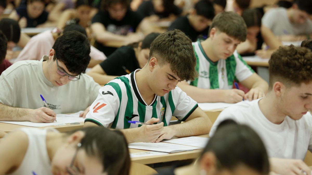 Inicio de las Pruebas de Evaluación de Bachillerato para el Acceso a la Universidad