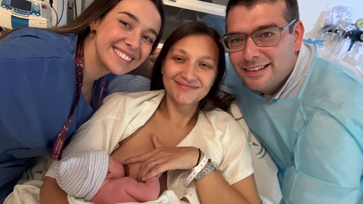 Elena, la primera bebé del 2026 en Reina Sofía.