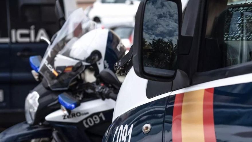 Detenidos cuando robaban una moto dos jóvenes que asaltaron días antes un supermercado con machetes