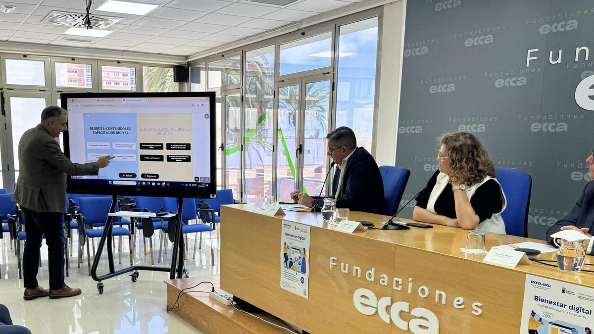 Presentado este lunes del curso 'Bienestar Digital: Ciudadanía digital a tu alcance', en la sede central de ecca.edu, en Las Palmas de Gran Canaria.