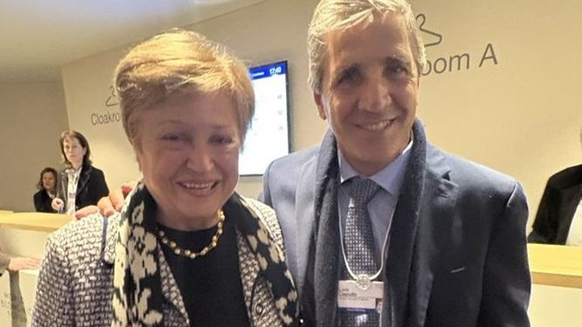 Georgieva destacó el avance de las reservas tras reunirse con Caputo, quien busca un nuevo desembolso del FMI