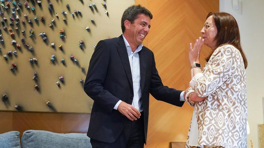 La debilidad de Mazón por la DANA permite a Vox tumbar una conmemoración de los valencianos con 318 años de historia