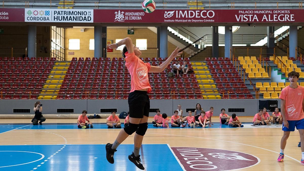 Clausura del Campus Rafa Pascual de voleibol en Vista Alegre