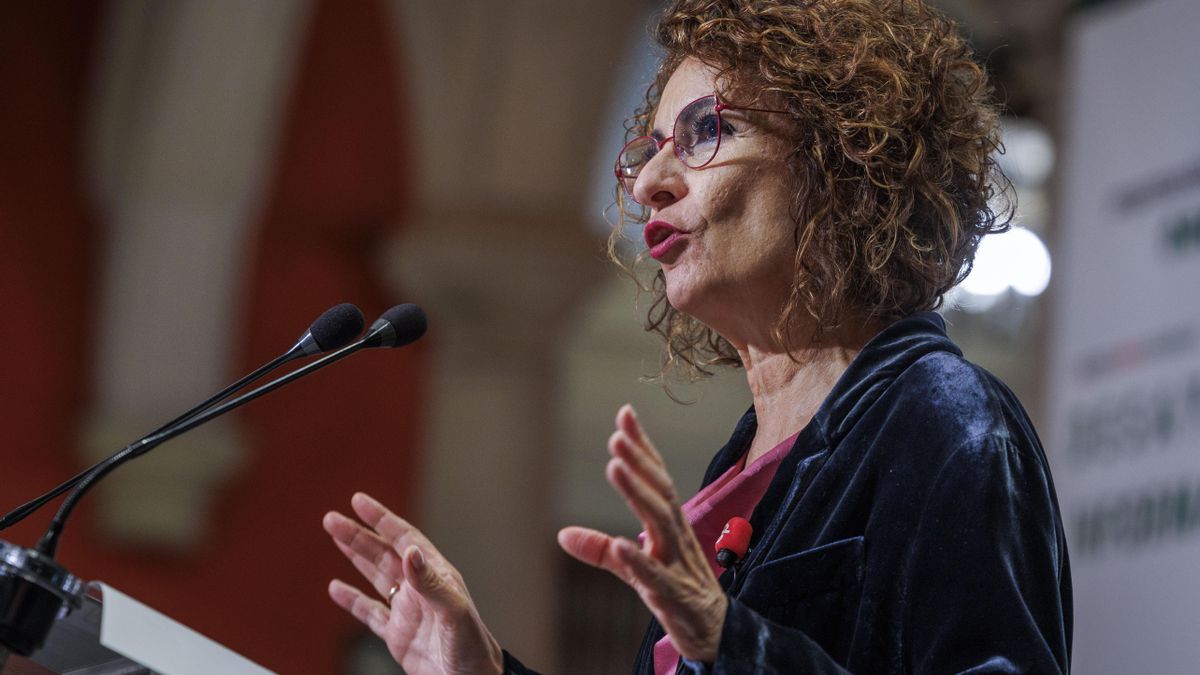 La vicepresidenta primera y ministra de Hacienda, María Jesús Montero