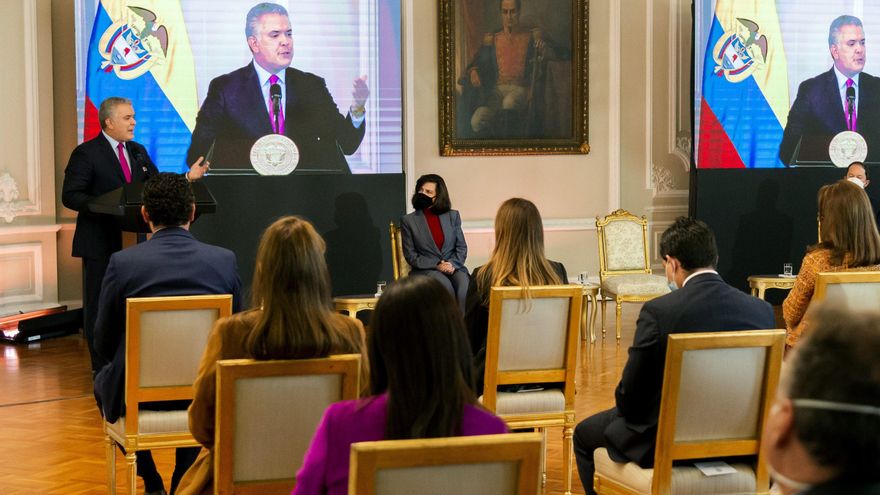 Duque firma el decreto que crea el Estatuto de Protección de los migrantes venezolanos