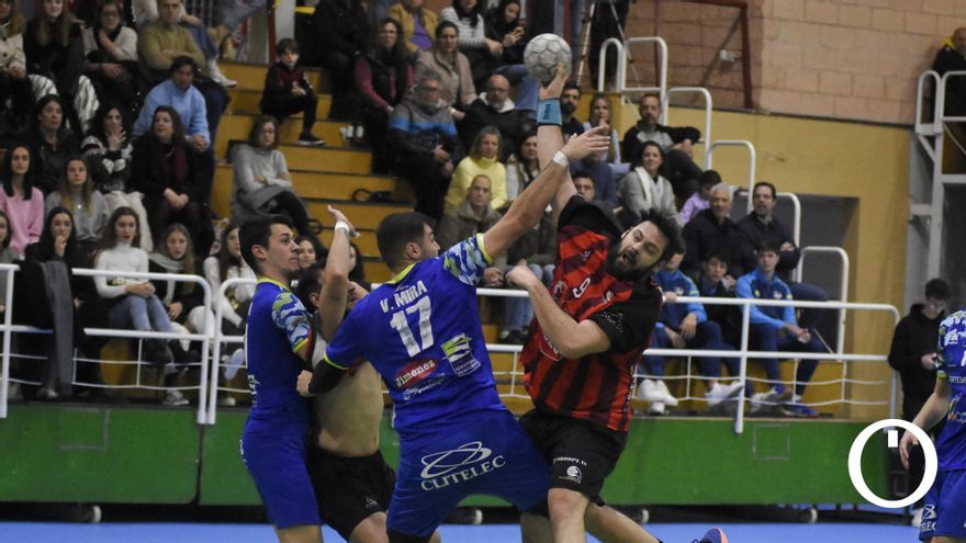 El Cajasur CBM mantiene vivo el sueño de Plata