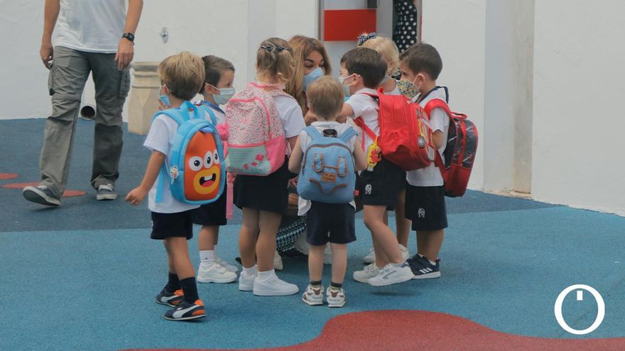 Alumnos del Colegio La Inmaculada en su vuelta al cole
