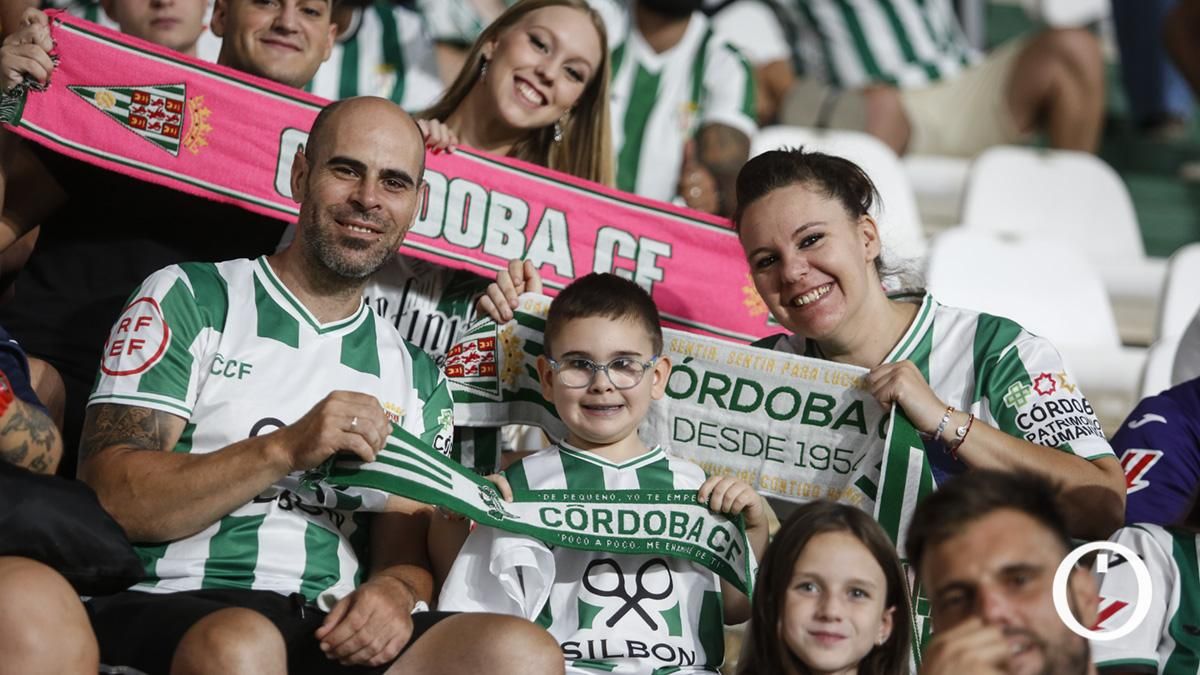 Grada Blanquiverde del Córdoba CF - CD Castellón