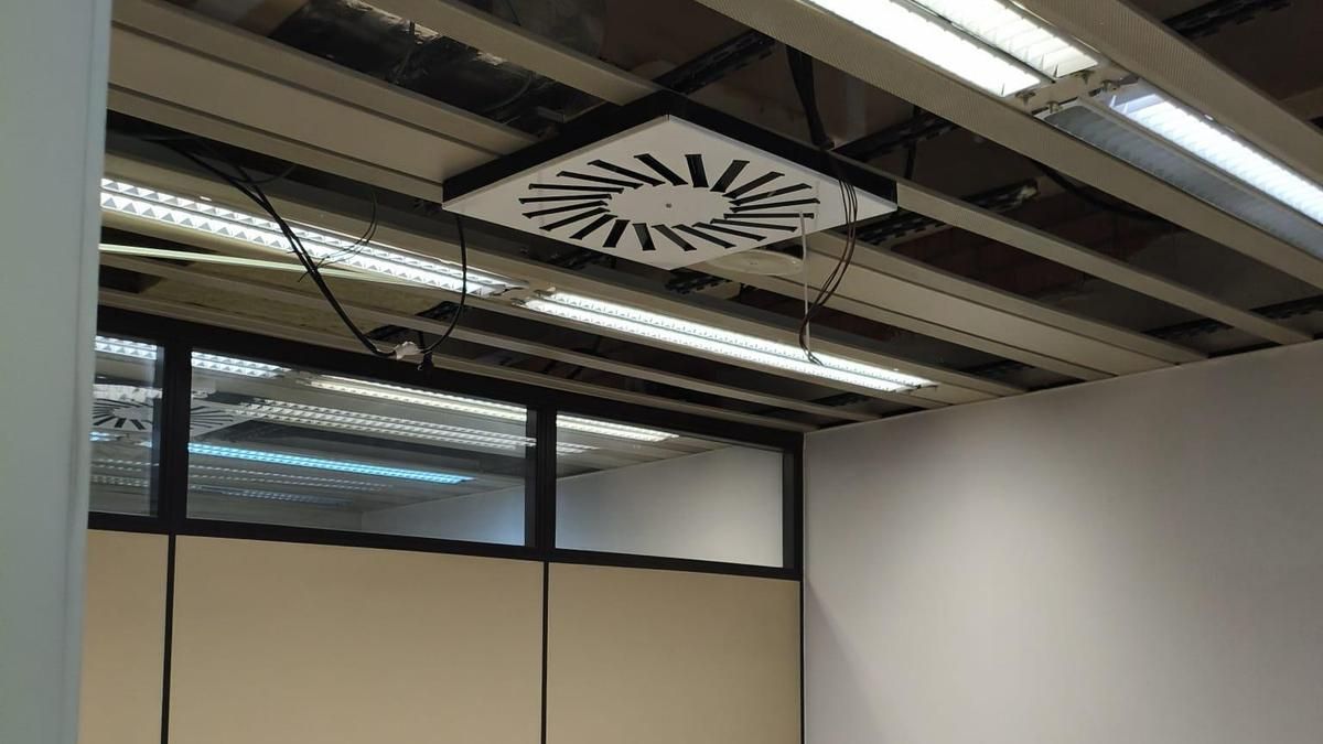 Una fuga en un baño deja en condiciones "insalubres" las oficinas de Fondos Europeos en Logroño