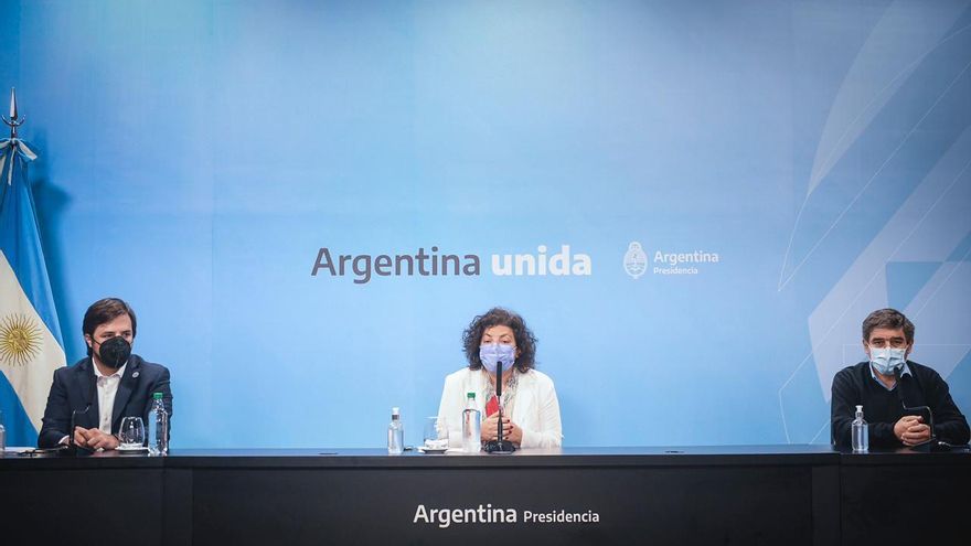 El Gobierno confirma que ofrecerán combinar las vacunas Sputnik V, AstraZeneca y Moderna