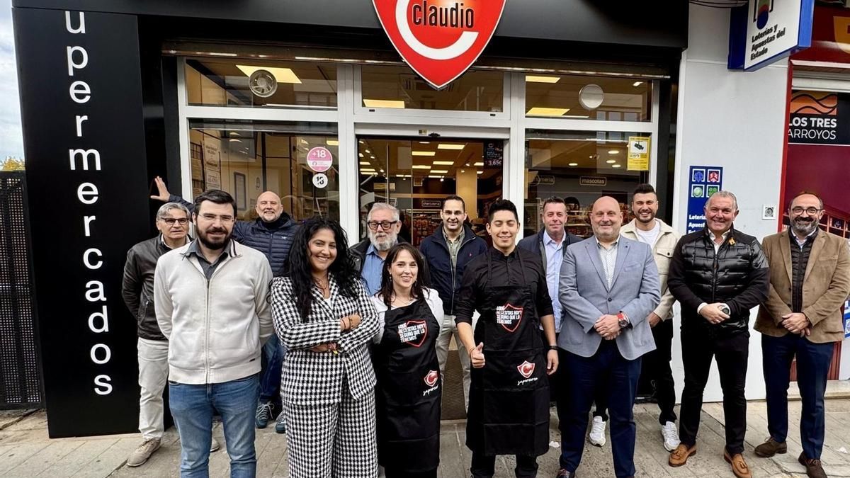 Villacedré estrena un nuevo supermercado con 1.200 productos y tres nuevos empleos