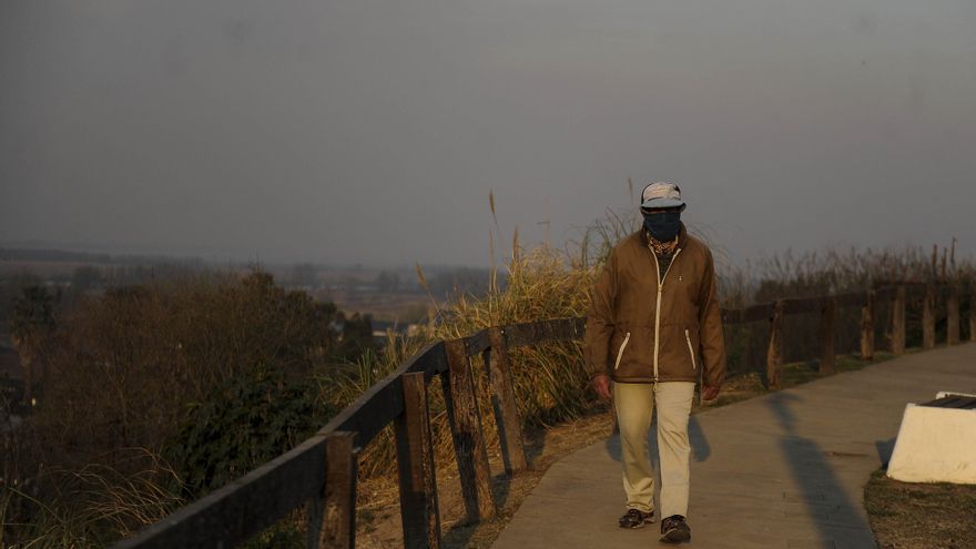 Ministerio de Ambiente analiza iniciar acciones legales contra los propietarios por los incendios