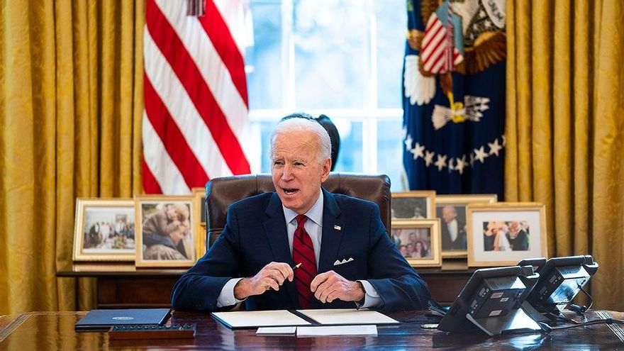 A puro decreto, Biden desmantela parte del legado de Trump