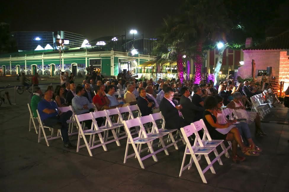 Acto de entrega de los Reconocimientos Turísticos de LPGC 2015. (ALEJANDRO RAMOS)