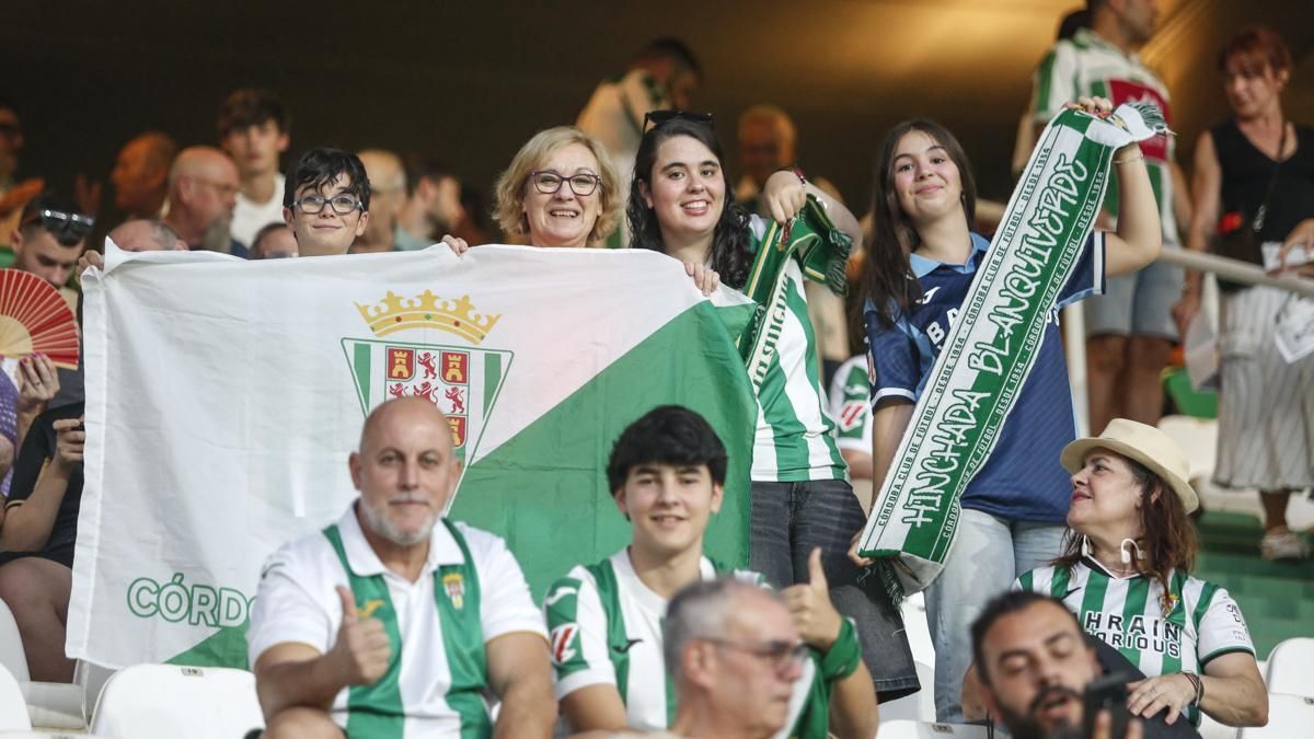 Grada Blanquiverde del Córdoba CF - UD Almería