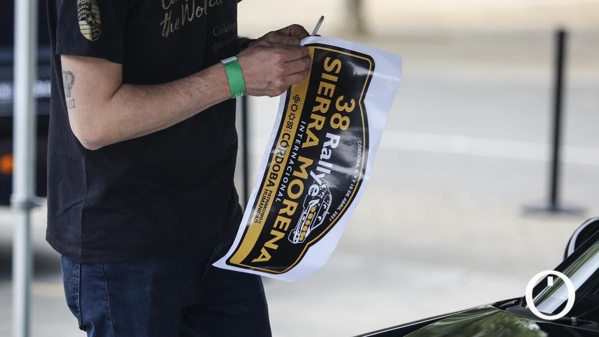 Parque cerrado del XXXVIII Rallye Sierra Morena