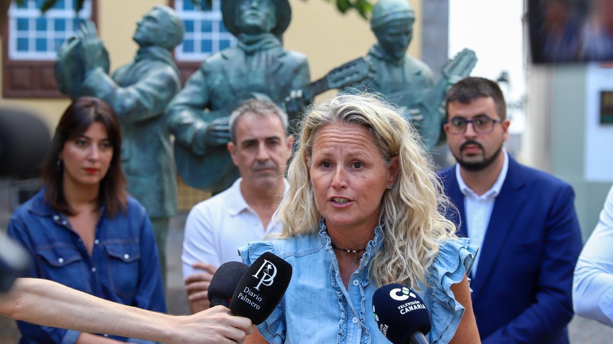 Montse Mínguez en su vista a La Palma. LUIS G. MORERA/EFE