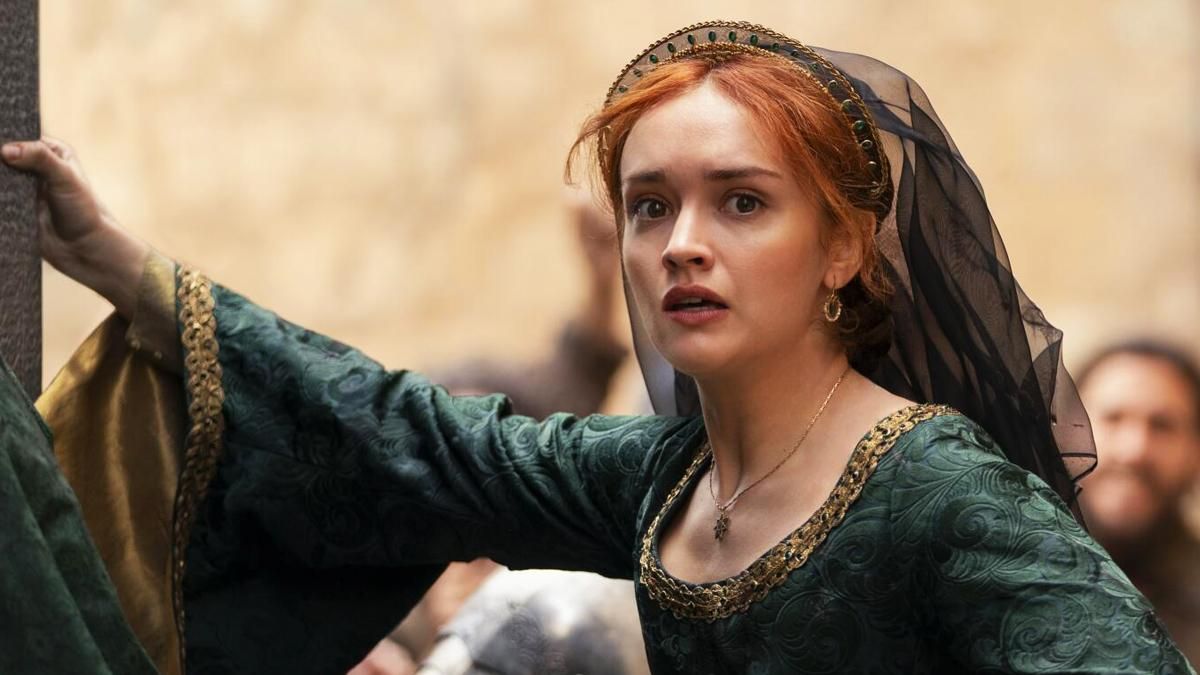 La actriz Olivia Cooke interpreta a Alicent Hightower en 'La casa del dragón'