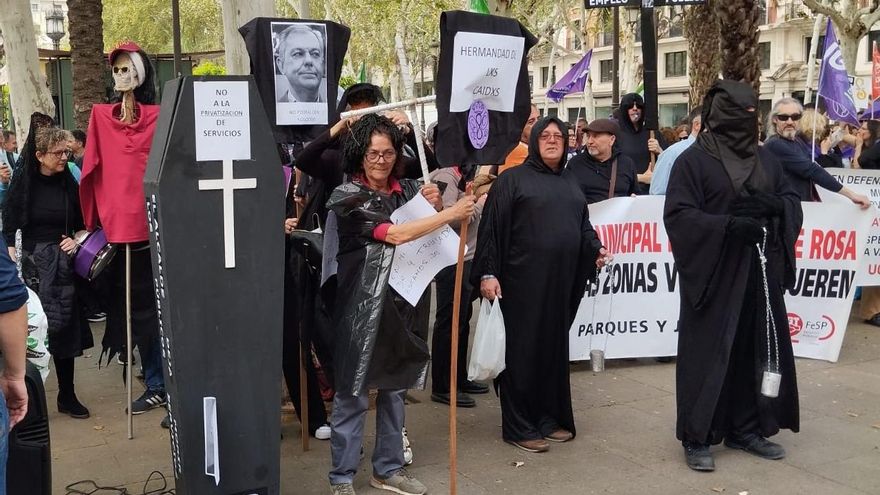 El PP da marcha atrás y retira la orden que dejaba en precario el Servicio de la Mujer del Ayuntamiento de Sevilla